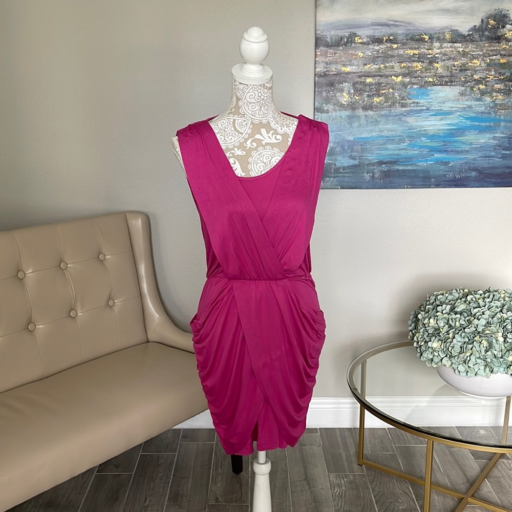 New York & Company Dress in Magenta. Size S.